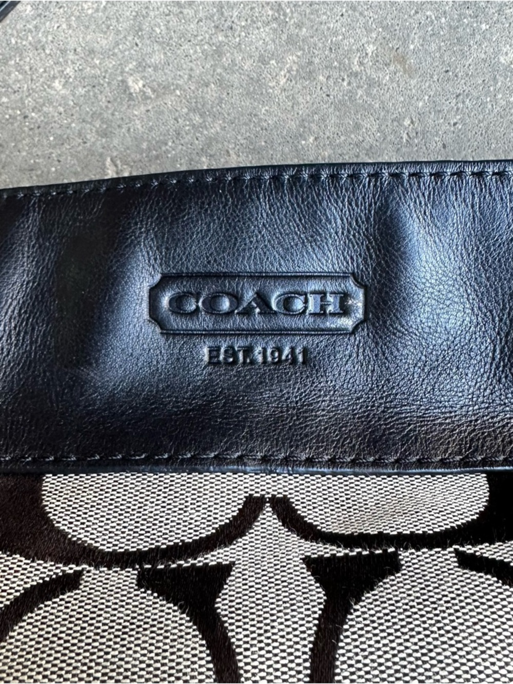 Coach Signature C Zoe Hobo Bag Black White Y2K Canvas Leather F14709 - Picture 3 of 14